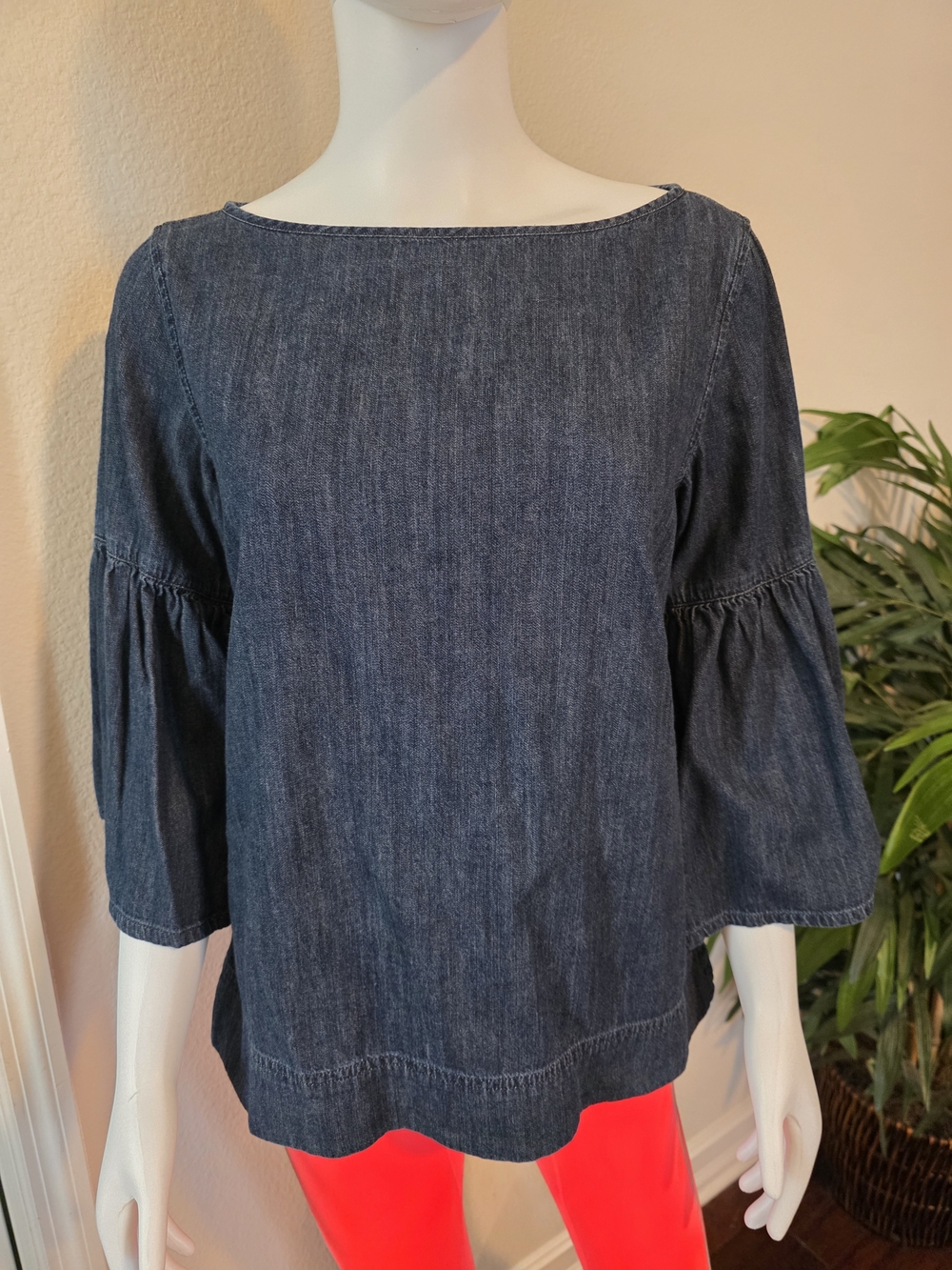 Lauren Dark Denim Bell Sleeve Boat Neck BOHO Tunic Size Small
